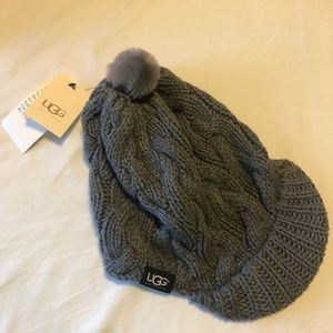 NWT UGG BEANIE/TOQUE